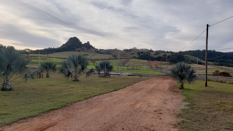 Imagem Terreno à Venda, 899 m² em Residencial Cuscoville - Analândia Imagem Terreno à Venda, 899 m² em Residencial Cuscoville - Analândia