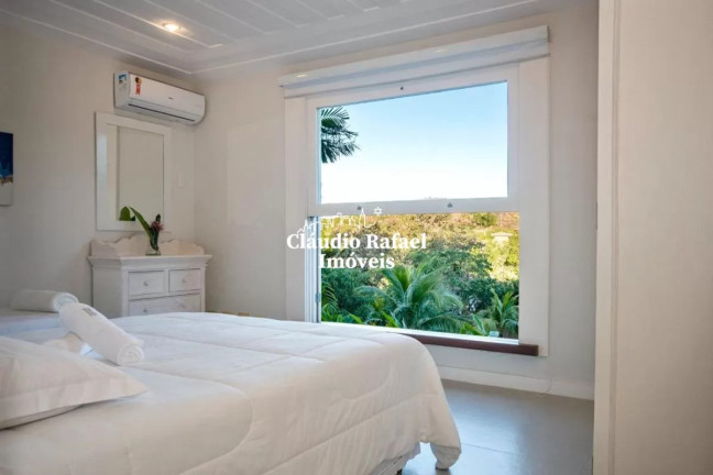 Imagem Casa com 6 Quartos à Venda, 850 m² em Ferradura - Armação Dos Búzios