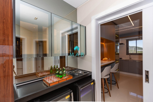 Imagem Apartamento com 4 Quartos à Venda, 218 m² em Centro - Balneário Camboriú