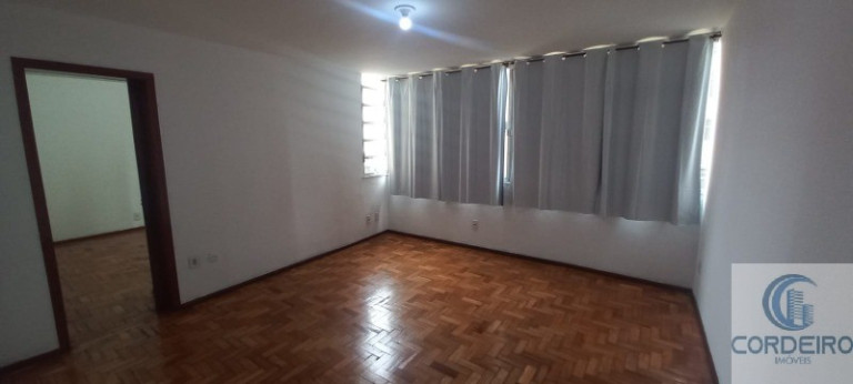 Imagem Imóvel com 2 Quartos para Alugar, 84 m² em Centro - Duque De Caxias