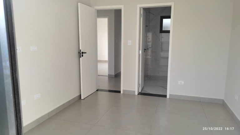 Imagem Casa com 3 Quartos à Venda, 126 m² em Jardim Jacinto - Jacareí Imagem Casa com 3 Quartos à Venda, 126 m² em Jardim Jacinto - Jacareí