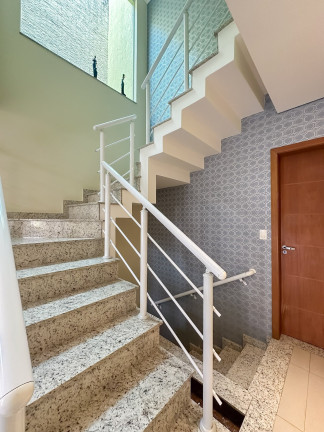 Imagem Casa com 3 Quartos à Venda, 220 m² em Vila Scarpelli - Santo André Imagem Casa com 3 Quartos à Venda, 220 m² em Vila Scarpelli - Santo André