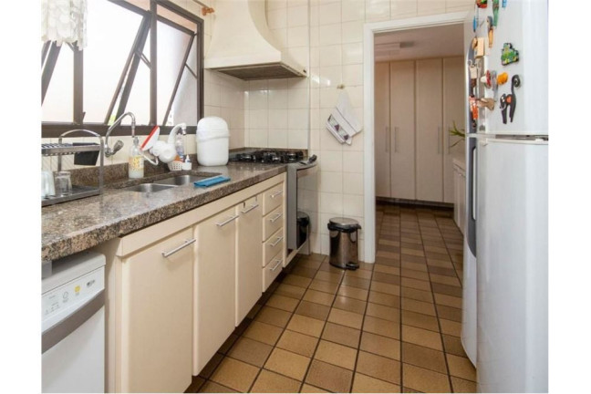 Imagem Apartamento com 4 Quartos à Venda, 200 m² em Moema - São Paulo Imagem Apartamento com 4 Quartos à Venda, 200 m² em Moema - São Paulo