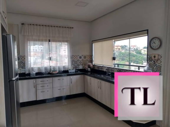 Imagem Casa com 5 Quartos à Venda, 300 m² em Parque Vivaldi Leite Ribeiro - Poços De Caldas Imagem Casa com 5 Quartos à Venda, 300 m² em Parque Vivaldi Leite Ribeiro - Poços De Caldas