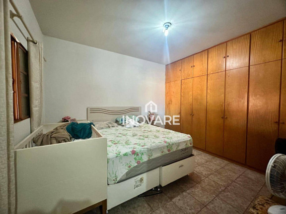 Imagem Casa com 3 Quartos à Venda, 220 m² em Alvorada - Araporã