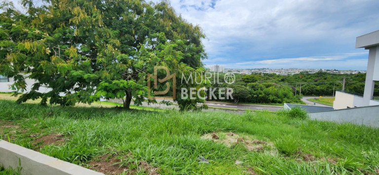 Terreno em Condomínio à Venda, 738 m² em Urbanova - São José Dos Campos
