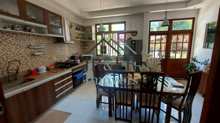 Imagem Casa com 5 Quartos à Venda, 600 m² em Boa União - Camaçari Imagem Casa com 5 Quartos à Venda, 600 m² em Boa União - Camaçari