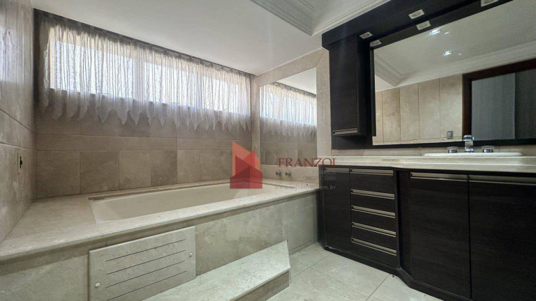 Imagem Apartamento com 3 Quartos à Venda, 240 m² em Centro - Itajaí Imagem Apartamento com 3 Quartos à Venda, 240 m² em Centro - Itajaí
