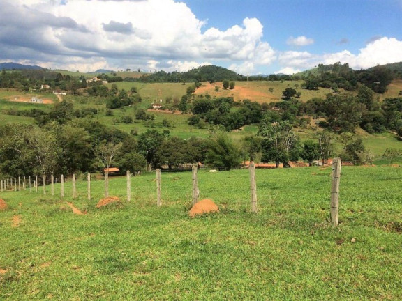Imagem Imóvel com 3 Quartos à Venda, 448.000 m² em Roseta - Cambuí