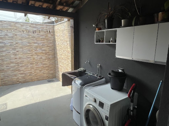 Imagem Casa com 3 Quartos à Venda, 242 m² em Caranda - Campo Grande Imagem Casa com 3 Quartos à Venda, 242 m² em Caranda - Campo Grande
