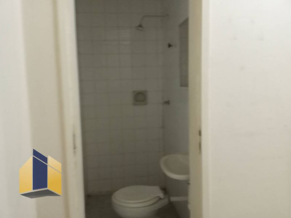 Imagem Apartamento com 2 Quartos à Venda, 130 m²
