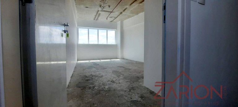 Sala Comercial à Venda, 33 m² em Parque Senhor Do Bonfim - Taubaté