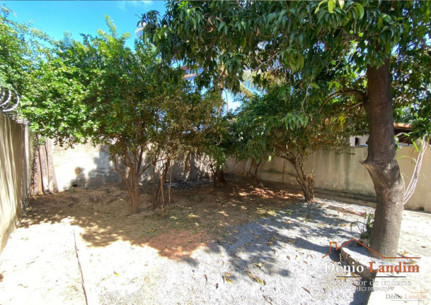 Imagem Casa com 4 Quartos à Venda, 128 m² em Nossa Senhora Aparecida - Montes Claros