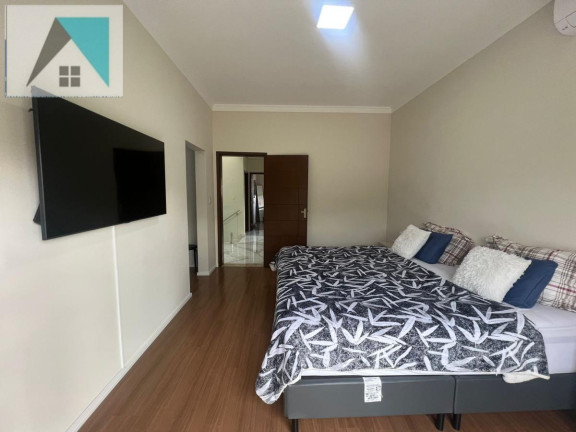 Imagem Casa com 3 Quartos à Venda, 270 m² em Portais (polvilho) - Cajamar