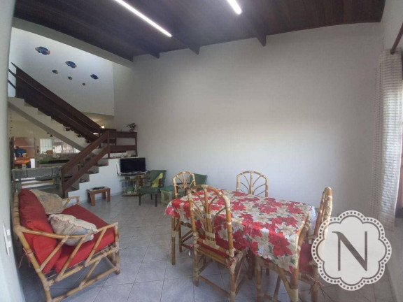 Imagem Sobrado com 3 Quartos à Venda, 156 m² em Jardim Suarão - Itanhaém Imagem Sobrado com 3 Quartos à Venda, 156 m² em Jardim Suarão - Itanhaém