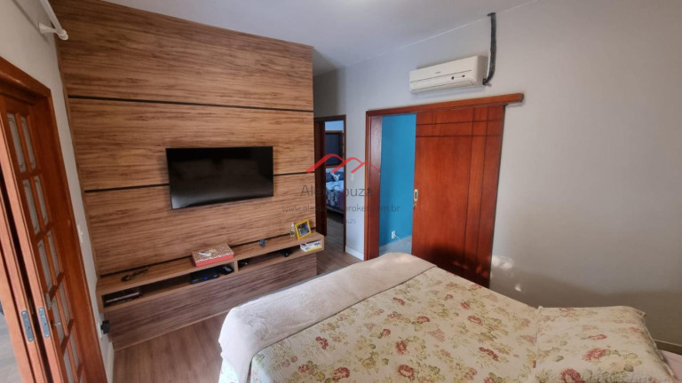 Imagem Chácara com 3 Quartos à Venda, 300 m² em Parque Da Represa - Paulínia Imagem Chácara com 3 Quartos à Venda, 300 m² em Parque Da Represa - Paulínia