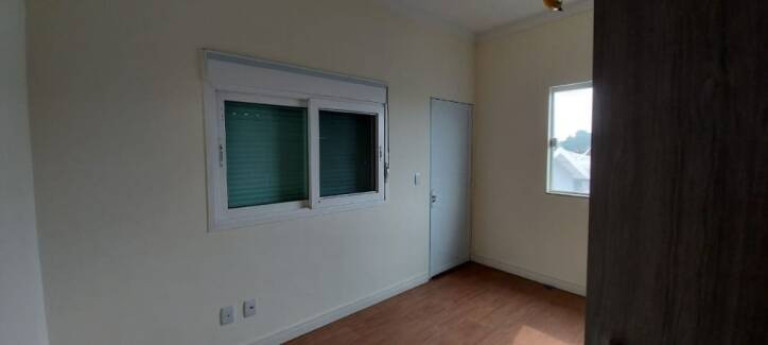 Imagem Casa com 3 Quartos à Venda, 469 m² em Piracangaguá - Taubaté Imagem Casa com 3 Quartos à Venda, 469 m² em Piracangaguá - Taubaté