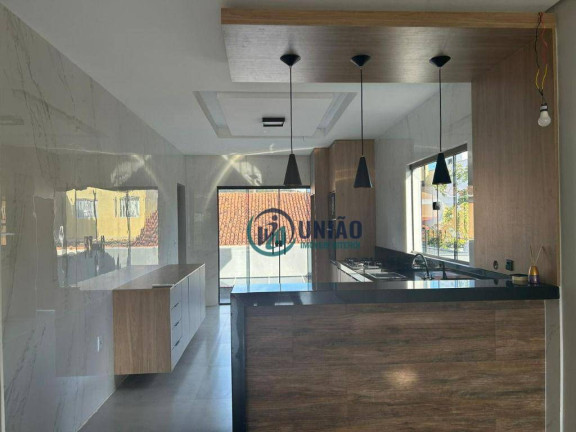 Imagem Casa com 5 Quartos à Venda, 700 m² em Piratininga - Niterói Imagem Casa com 5 Quartos à Venda, 700 m² em Piratininga - Niterói