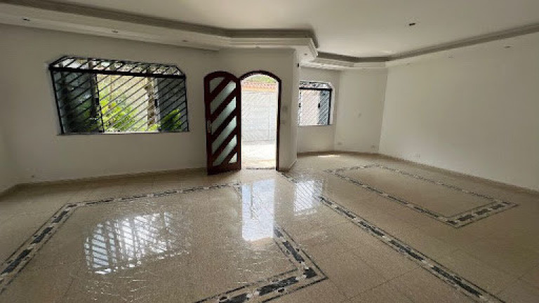Imagem Imóvel com 5 Quartos à Venda, 296 m² em Tremembe - São Paulo
