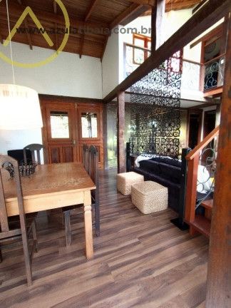 Imagem Casa com 3 Quartos à Venda, 241 m² em Parque Petrópolis - Mairiporã Imagem Casa com 3 Quartos à Venda, 241 m² em Parque Petrópolis - Mairiporã