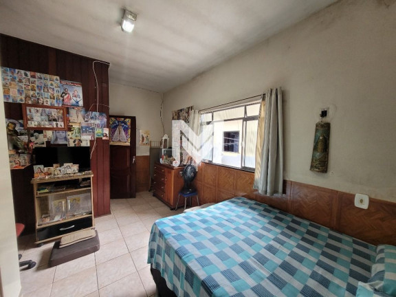 Imagem Casa com 5 Quartos à Venda, 300 m² em Maracangalha - Belém Imagem Casa com 5 Quartos à Venda, 300 m² em Maracangalha - Belém