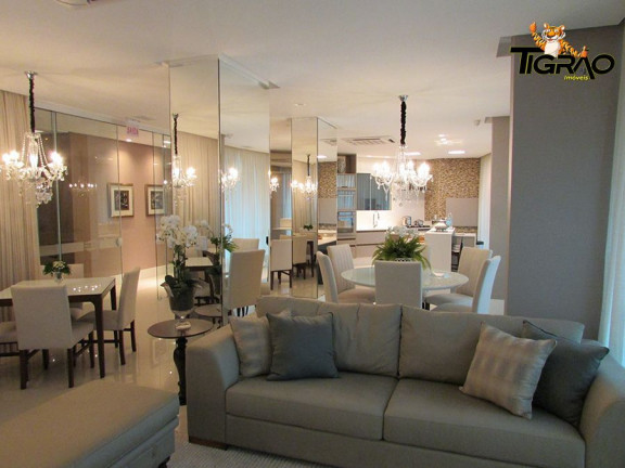 Imagem Apartamento com 3 Quartos à Venda, 140 m² em Centro - Balneário Camboriú Imagem Apartamento com 3 Quartos à Venda, 140 m² em Centro - Balneário Camboriú