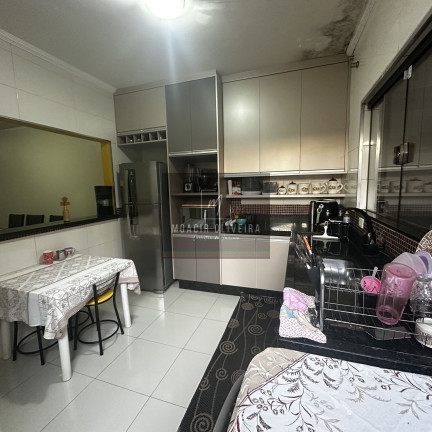 Imagem Casa com 2 Quartos à Venda, 61 m² em Jardim Santa Felicidade - Ourinhos