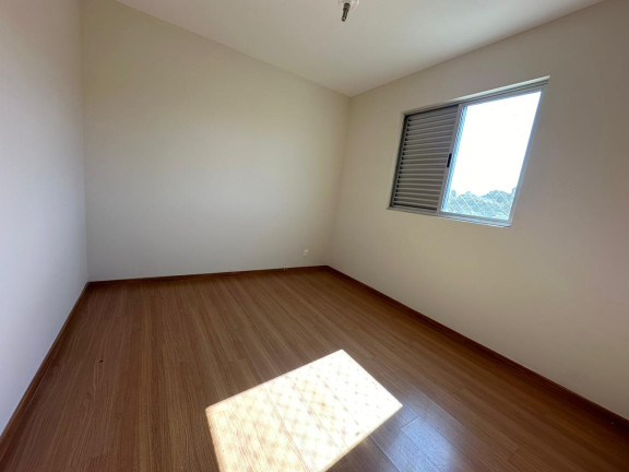 Imagem Apartamento com 3 Quartos à Venda, 280 m² em Cabral - Contagem