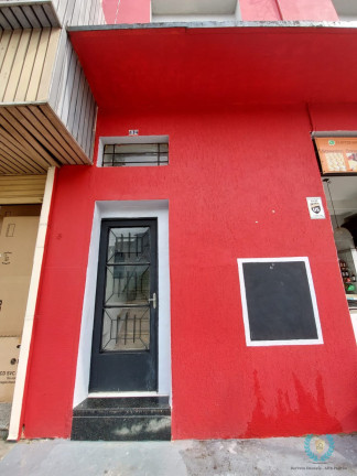 Imagem Casa com 2 Quartos à Venda, 140 m² em Centro - São Roque
