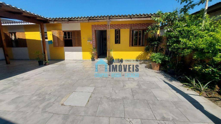Imagem Casa com 4 Quartos à Venda, 360 m² em Centro - Balneário Pinhal Imagem Casa com 4 Quartos à Venda, 360 m² em Centro - Balneário Pinhal