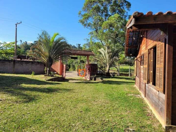 Imagem Chácara com 2 Quartos à Venda, 3.000 m² em Dos Pessegueiros - Extrema
