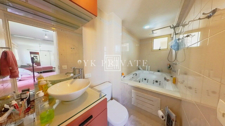 Imagem Apartamento com 2 Quartos à Venda, 118 m² em Sumaré - São Paulo