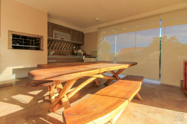 Imagem Casa com 3 Quartos à Venda, 332 m² em Aberta Dos Morros - Porto Alegre Imagem Casa com 3 Quartos à Venda, 332 m² em Aberta Dos Morros - Porto Alegre