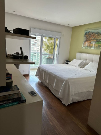 Imagem Apartamento com 3 Quartos à Venda, 174 m² em Moema - São Paulo