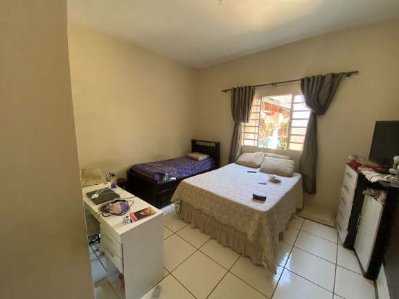 Imagem Casa com 3 Quartos à Venda, 180 m² em João Alves - Montes Claros Imagem Casa com 3 Quartos à Venda, 180 m² em João Alves - Montes Claros