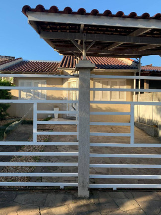 Imagem Casa com 2 Quartos à Venda, 130 m² em Igara - Canoas Imagem Casa com 2 Quartos à Venda, 130 m² em Igara - Canoas