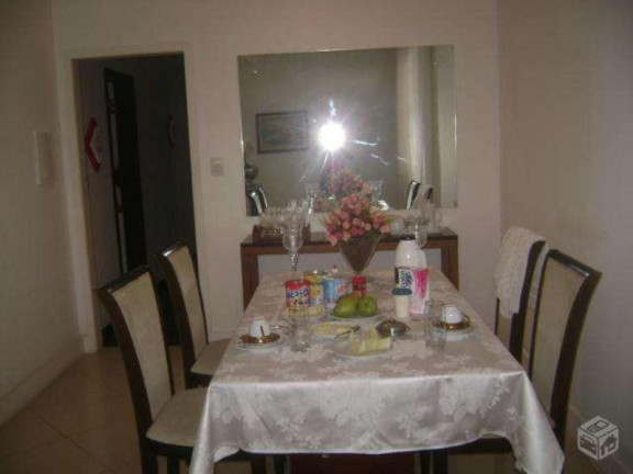 Imagem Casa com 6 Quartos à Venda, 376 m² em Jardim Apipema - Salvador Imagem Casa com 6 Quartos à Venda, 376 m² em Jardim Apipema - Salvador