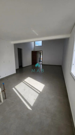 Imagem Casa com 3 Quartos à Venda, 194 m² em Cachoeira Do Bom Jesus - Florianópolis