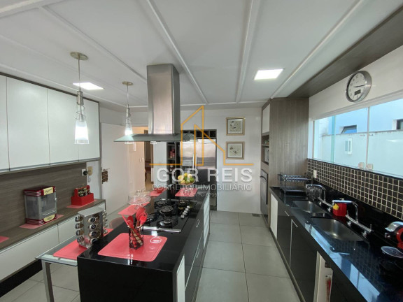 Imagem Casa de Condomínio com 4 Quartos à Venda, 450 m² em Parque Califórnia - Campos Dos Goytacazes Imagem Casa de Condomínio com 4 Quartos à Venda, 450 m² em Parque Califórnia - Campos Dos Goytacazes