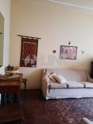 Imagem Apartamento com 3 Quartos à Venda, 220 m² em Moinhos De Vento - Porto Alegre
