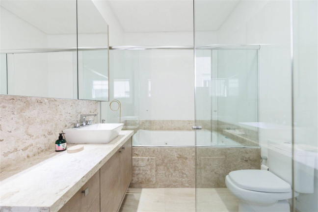 Imagem Casa com 4 Quartos à Venda, 450 m² em Camboriú Imagem Casa com 4 Quartos à Venda, 450 m² em Camboriú