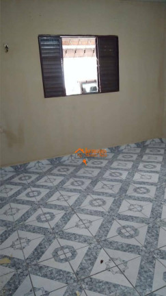 Imagem Sobrado com 6 Quartos à Venda, 270 m² em Cidade Soberana - Guarulhos Imagem Sobrado com 6 Quartos à Venda, 270 m² em Cidade Soberana - Guarulhos