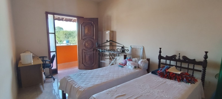 Imagem Sobrado com 2 Quartos à Venda, 180 m² em Cohab - Guaratinguetá Imagem Sobrado com 2 Quartos à Venda, 180 m² em Cohab - Guaratinguetá