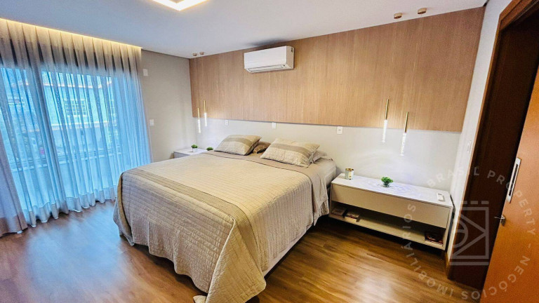Imagem Casa com 4 Quartos à Venda, 323 m² em Urbanova - São José Dos Campos Imagem Casa com 4 Quartos à Venda, 323 m² em Urbanova - São José Dos Campos