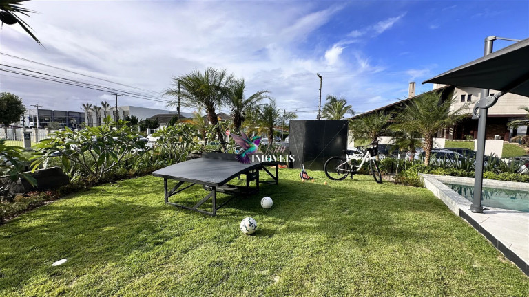 Imagem Casa com 5 Quartos à Venda, 601 m² em Xangri-lá - Xangri-lá Imagem Casa com 5 Quartos à Venda, 601 m² em Xangri-lá - Xangri-lá