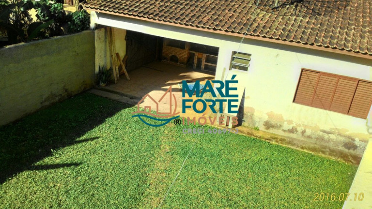 Imagem Casa com 5 Quartos à Venda, 150 m² em Perequê Mirim - Ubatuba Imagem Casa com 5 Quartos à Venda, 150 m² em Perequê Mirim - Ubatuba