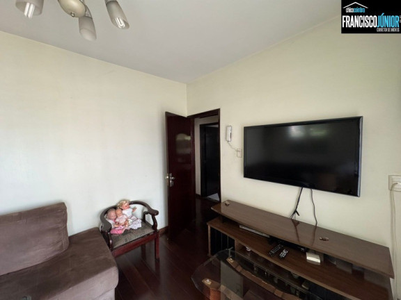 Imagem Casa com 3 Quartos à Venda, 241 m² em Setor Aeroporto - Goiânia Imagem Casa com 3 Quartos à Venda, 241 m² em Setor Aeroporto - Goiânia