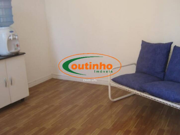 Imagem Casa com 8 Quartos à Venda, 385 m² em Tijuca - Rio De Janeiro Imagem Casa com 8 Quartos à Venda, 385 m² em Tijuca - Rio De Janeiro