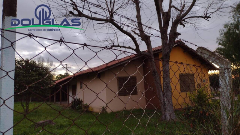 Casa com 3 Quartos à Venda, 900 m² em Viamão