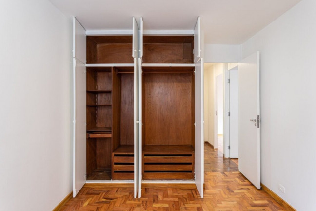 Imagem Imóvel com 3 Quartos à Venda, 90 m² em Moema - São Paulo Imagem Imóvel com 3 Quartos à Venda, 90 m² em Moema - São Paulo